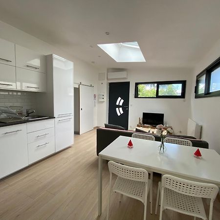Appartement Paisible Proche Centre Ville Брон Екстер'єр фото
