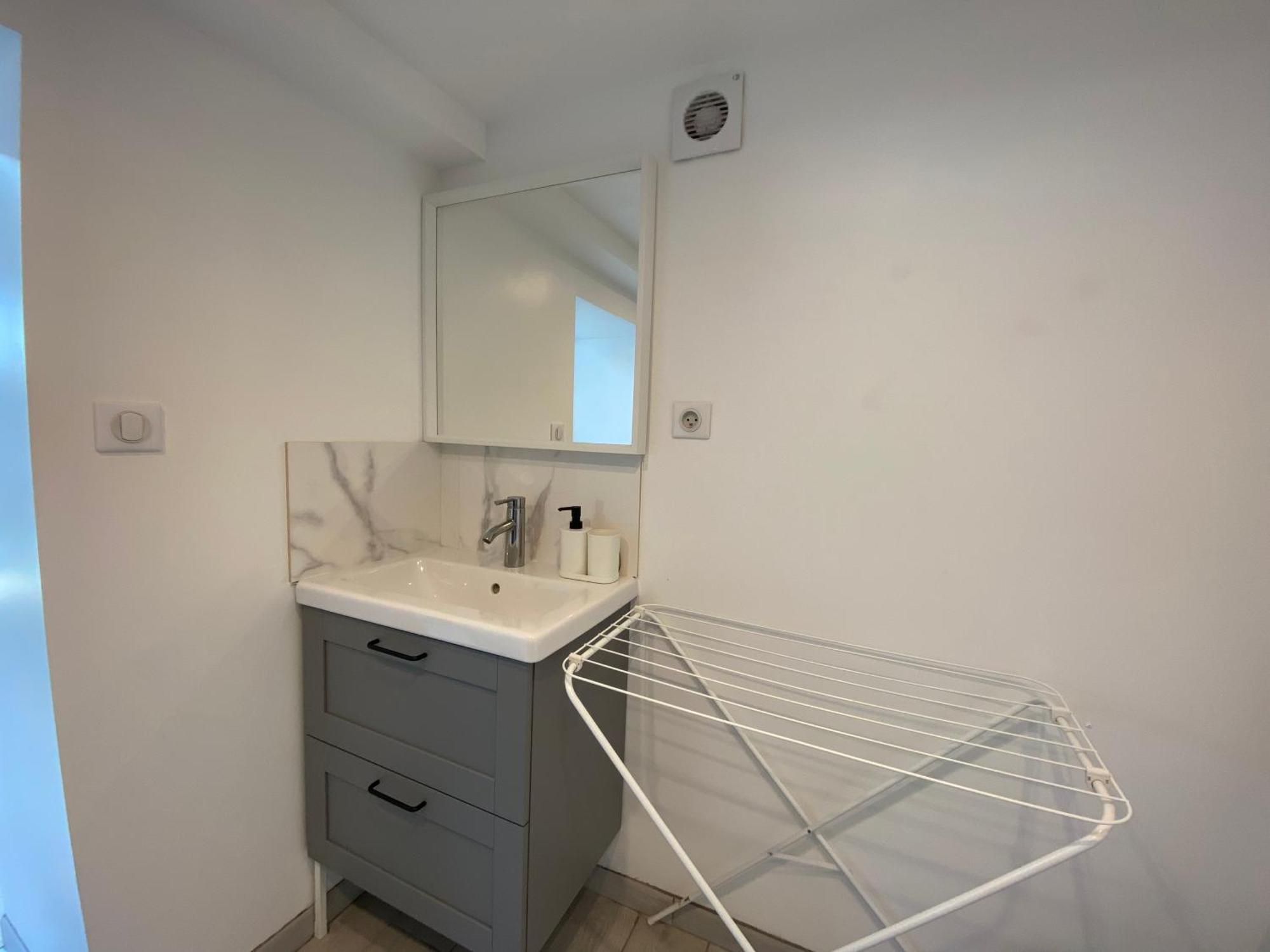 Appartement Paisible Proche Centre Ville Брон Екстер'єр фото
